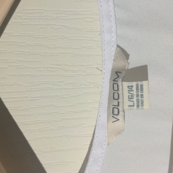 Volcom - Sheer tank top - Picture 3 of 3